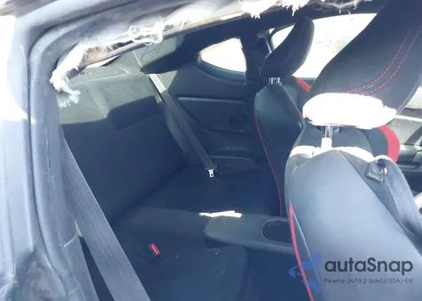 2015 Scion Fr-S z USA, uszkodzony, nr VIN JF1ZNAA15F8702045